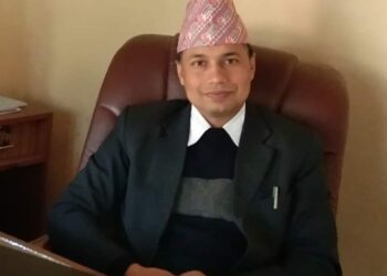 जिल्ला स्वास्थ्य कार्यालय काठमाडौंको निमित्त प्रमुखमा बसन्त अधिकारी