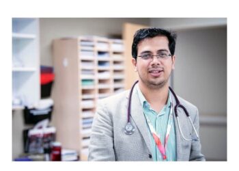 डा. विशाल ज्ञवाली ४० वर्ष मुनिका उत्कृष्ट ४० क्यान्सर रोग विशेषज्ञमा पर्न सफल