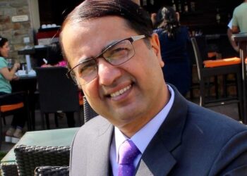 प्रिय सरकार, कोरोनाको उपदेश तीतो हुन लाग्यो–डा. रवीन्द्र पाण्डे