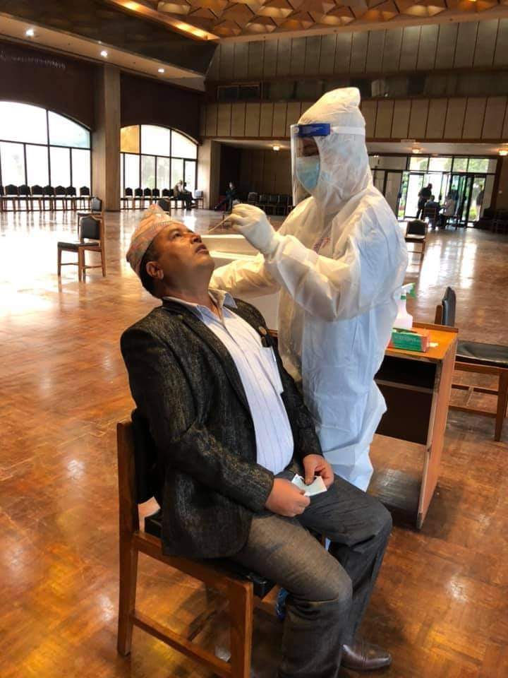 FB IMG 1620619748725 - नेता महेश बस्नेत कोरोना संक्रमणमुक्त, पाँच दिनमै रिपोर्ट नेगेटिभ नेता महेश बस्नेत कोरोना संक्रमणमुक्त, पाँच दिनमै रिपोर्ट नेगेटिभ