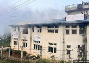 गोरखाको बुंकोट स्वास्थ्य चौकीमा आगलागी हुदाँ औषधि लगायतका समान जलेर नष्ट