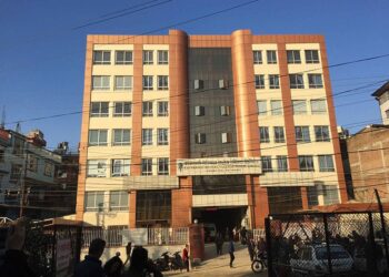 डा. सुनिल शर्माको सहयोगमा शिविरबाट रेफर भएका २० बिरामीको निःशुल्क उपचार