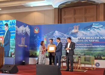 हेल्थ जर्नालिस्ट अवार्डबाट’ पबित्रा सुनार सम्मानित