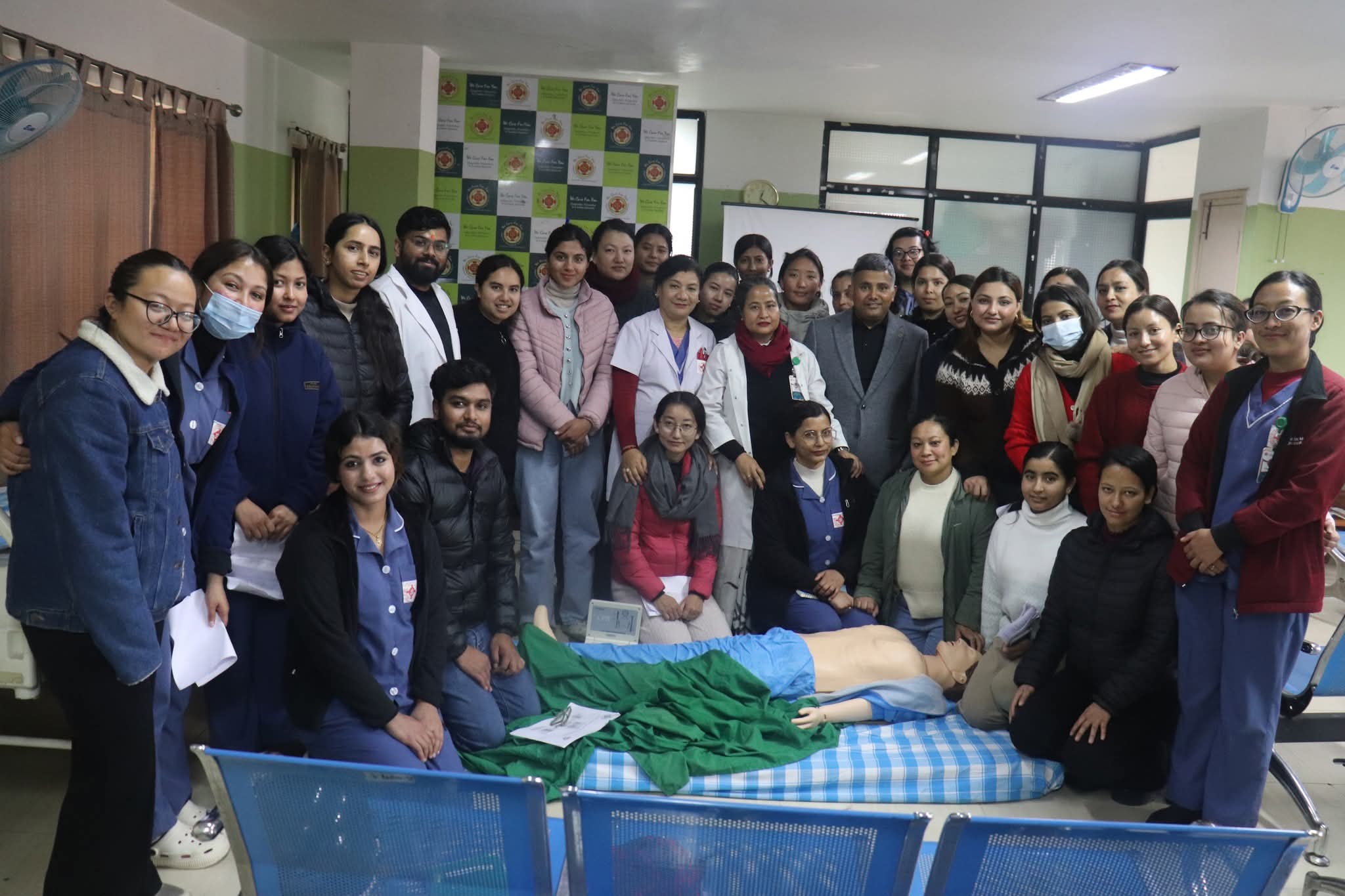 ॐ हस्पिटलमा बेसिक कार्डियाक लाइफ सपोर्ट कार्यशाला सम्पन्न