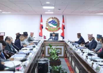 प्रधानमन्त्रीसमक्ष चार स्वास्थ्य विज्ञान प्रतिष्ठानका उपकुलपतिको सपथ