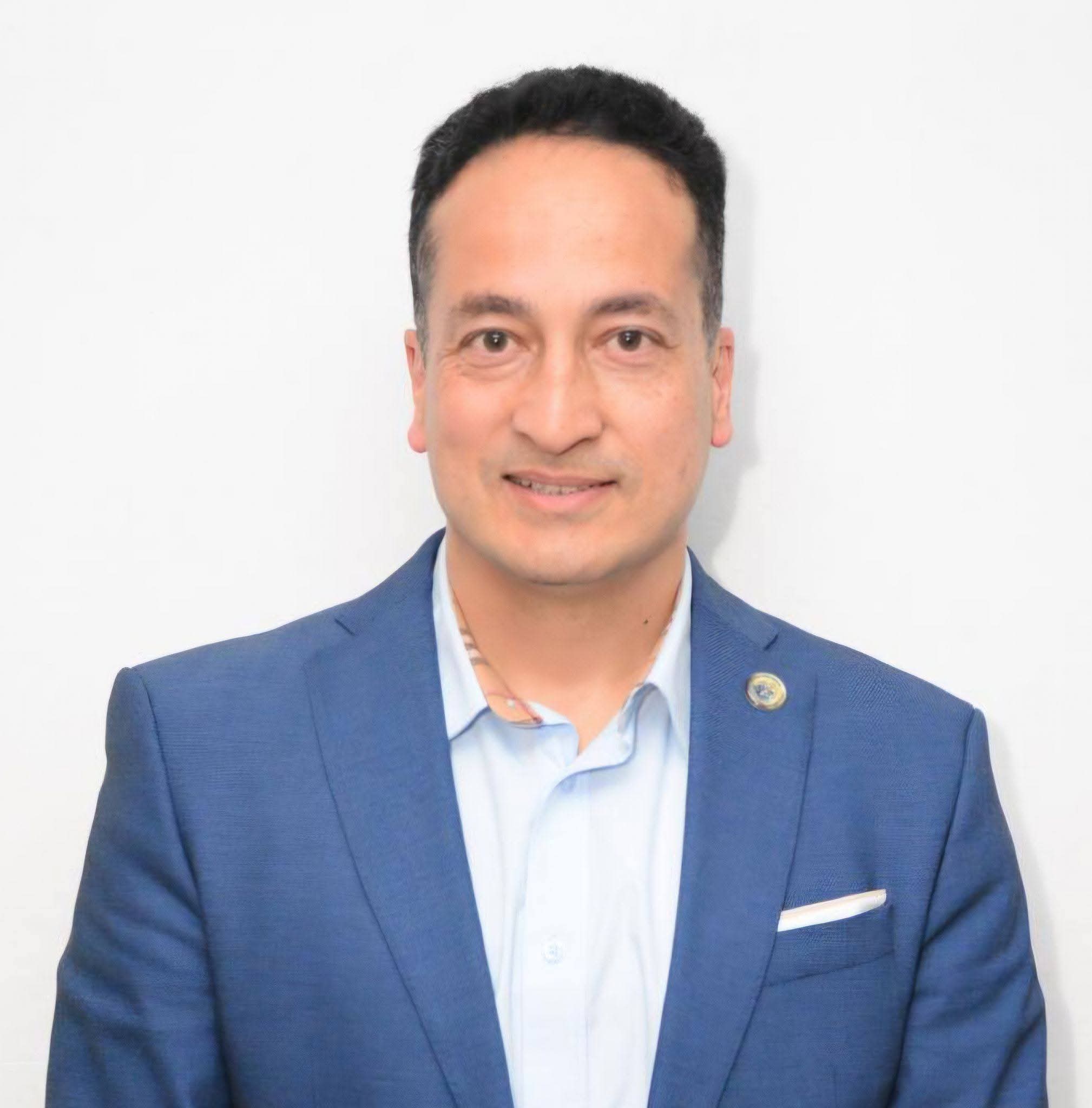 dr.Naveesmanpardham - पाटन स्वास्थ्य विज्ञान प्रतिष्ठानको स्कुल अफ मेडिसिनको डिनमा प्रा.डा. प्रधान नियुक्त पाटन स्वास्थ्य विज्ञान प्रतिष्ठानको स्कुल अफ मेडिसिनको डिनमा प्रा.डा. प्रधान नियुक्त