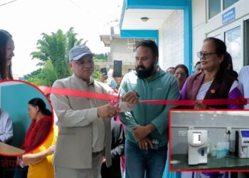 कागेश्वरी मनोहराका मेयरले एकैदिन सञ्चालनमा ल्याए तीन वटा अत्याधुनिक ल्याब