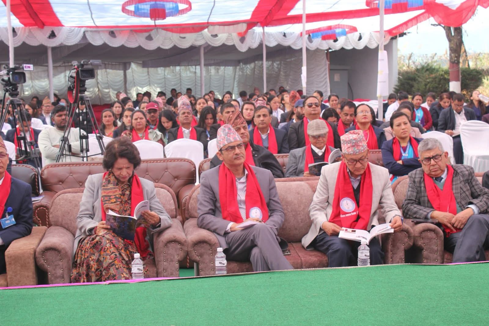 पोखरा स्वास्थ्य विज्ञान प्रतिष्ठानको १० औं वार्षिकोत्सब सम्पन्न