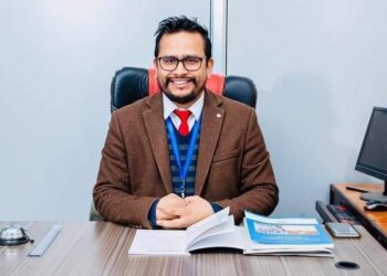 उपचारमा खटेकै मान्छे ढल्यौ भने के होला अवस्था डा. अनुप बास्तोला