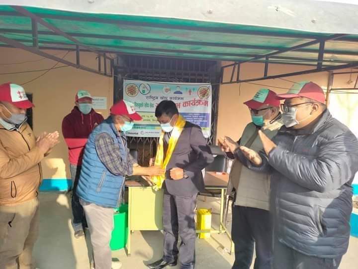 received 219028556555598 - जनस्वास्थ्य प्रमुख दुर्गा दत्त चापागाई सम्मानित #PublicHealth जनस्वास्थ्य प्रमुख दुर्गा दत्त चापागाई सम्मानित #PublicHealth