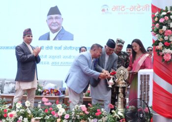 प्रधानमन्त्रीबाट त्रिवि शिक्षण अस्पतालको विस्तारित सेवा भवनको उद्घाटन